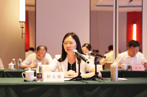 郭玉梅.jpg
